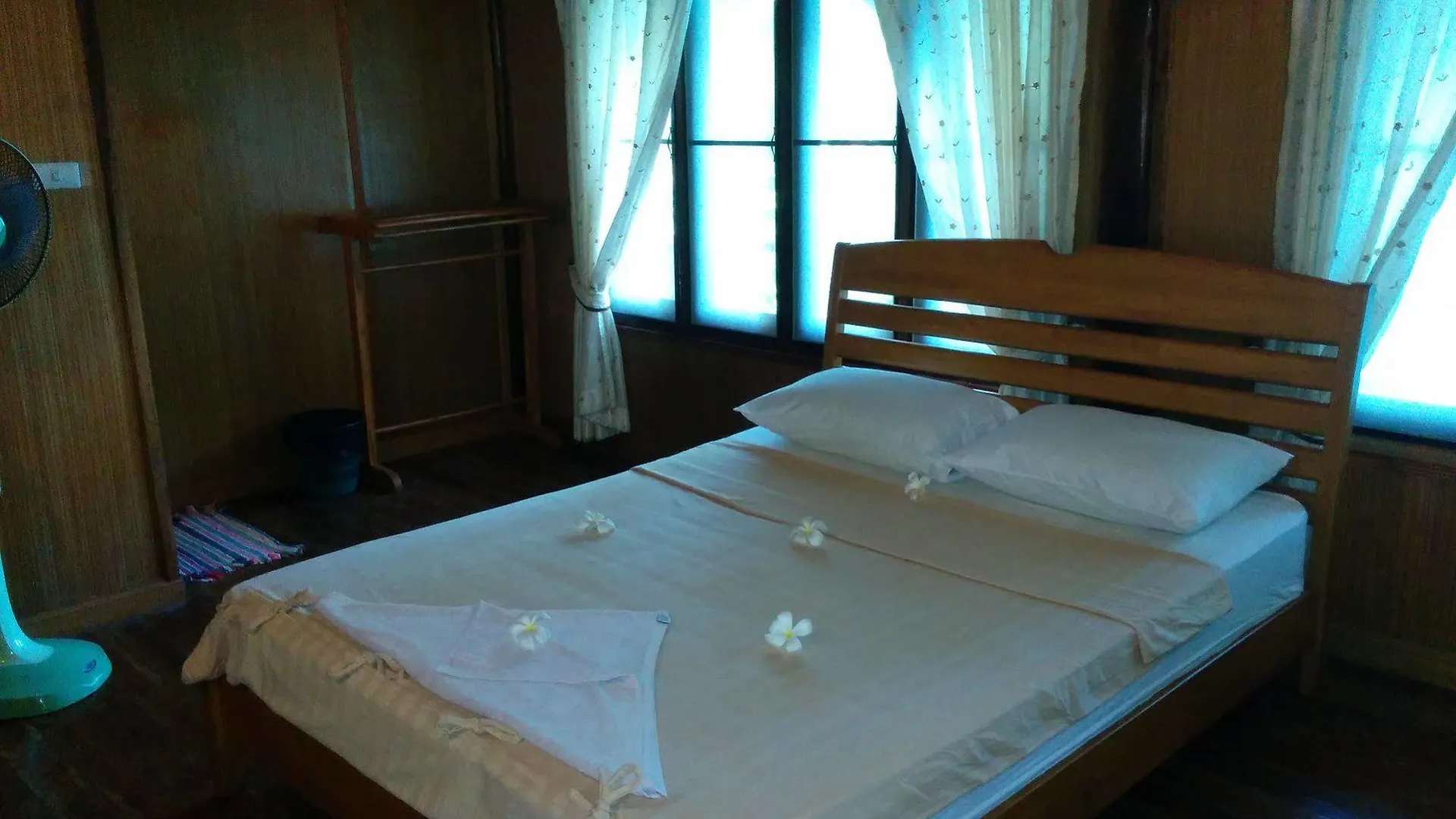 Koh Tao Beachside Resort